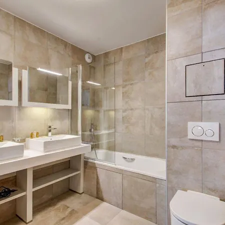 Royal A Avec Sauna Prive Сasa de vacaciones *